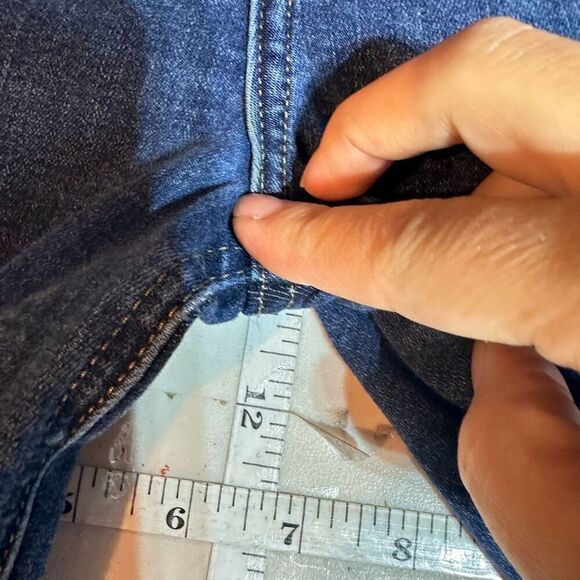 Pistola Women's Raw Hem Cuffed Skinny Ankle Jeans Blue Denim Medium Wash Size 31 - Picture 9 of 10